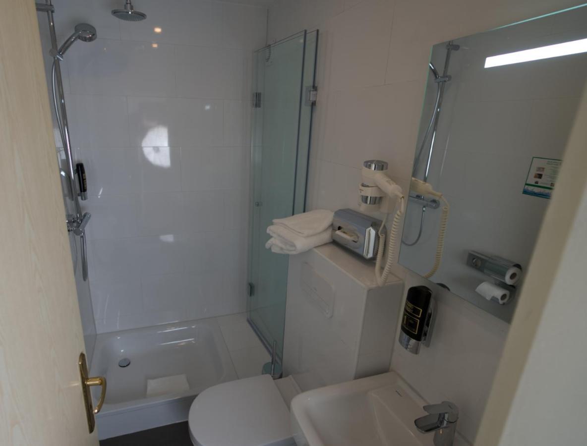 Hotel Merian Koln Bagian luar foto